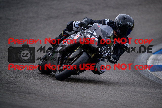 MaZZes_Fotomatrix_20250421_6007705_6559 | ROT