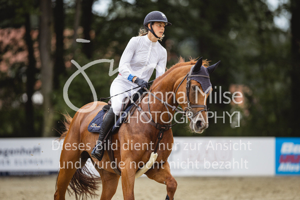 230824_Delbrueck_AmateurM2-296 | Deine schönsten Turniermomente als professionelle Fotos! Entdecke hochwertige Pferdesport-Fotografie im Online-Shop. Jetzt Fotos finden & bestellen!