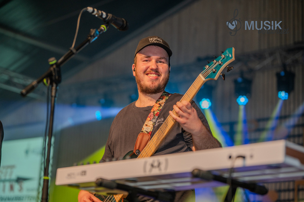 DSC_3225 | "Fussifoto.com – Ihr Ansprechpartner für hochwertige Fotografie! Entdecken Sie kreative Bilder und professionelle Dienstleistungen. Kontaktieren Sie uns für Ihre Projekte!"