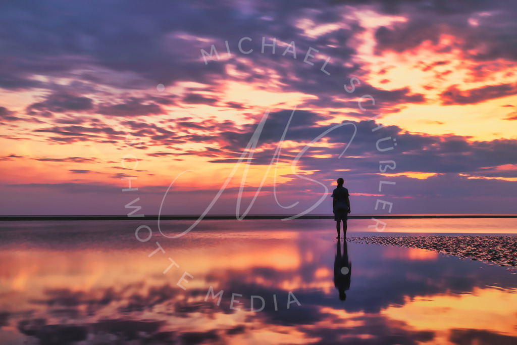 2022-08-14 SPO Strand Sonnenuntergang - 021 | Farben - Realisiert mit Pictrs.com