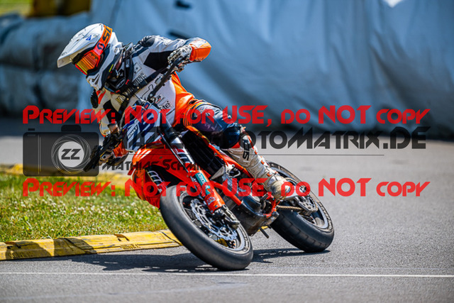 MaZZes_FotoMatrix_220619_3956 | S4