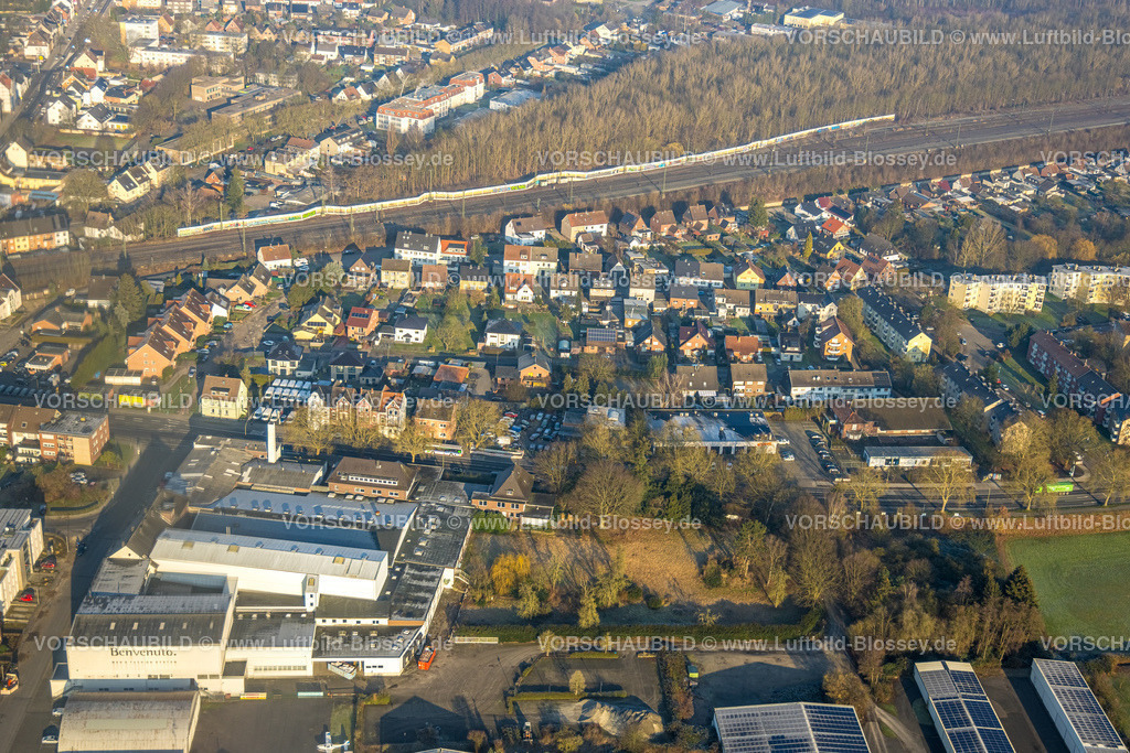 Hamm250200805Heessen | Luftbild, Wohngebiet Heessener Straße von Seeburger Straße bis An der Mattenbecke mit Fitnesscenter Basic Fit und Ruine der Waschstraße, gegenüber geplanter Bau für Bildungszentrum Nord, Stadtbezirk Heessen, Hamm, Ruhrgebiet, Nordrhein-Westfalen, Deutschland