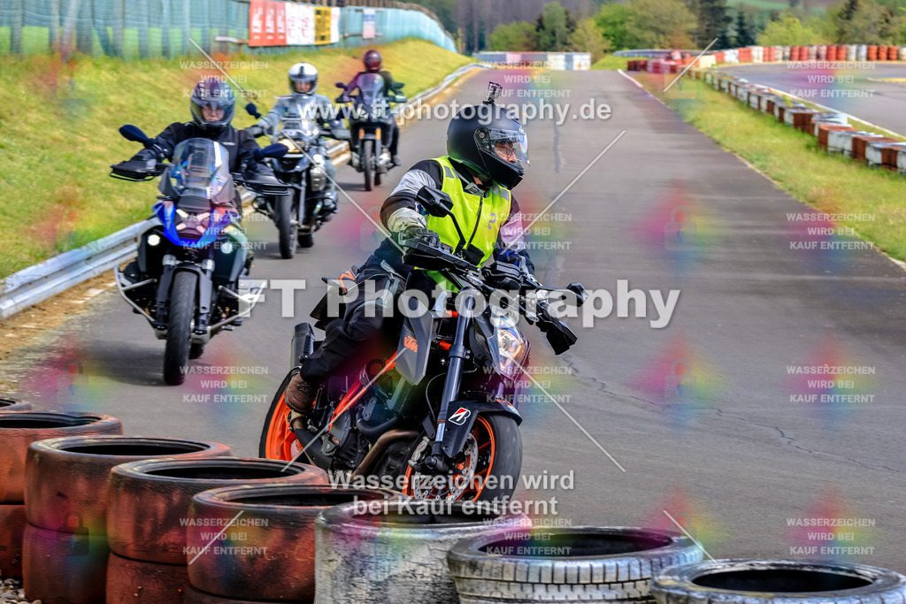 _OTO3637 | Hier findet Ihr Bilder von Touristenfahrten auf der Nürburgring Nordschleife oder von anderen Veranstaltungen die ich besucht habe. Viel Spass beim Durch Schauen 