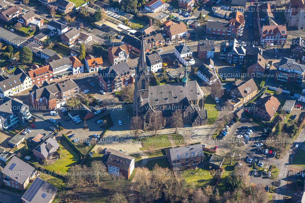 Selm230205721 | Luftbild, Kath. Pfarrkirche St. Ludger, Selm, Münsterland, Nordrhein-Westfalen, Deutschland