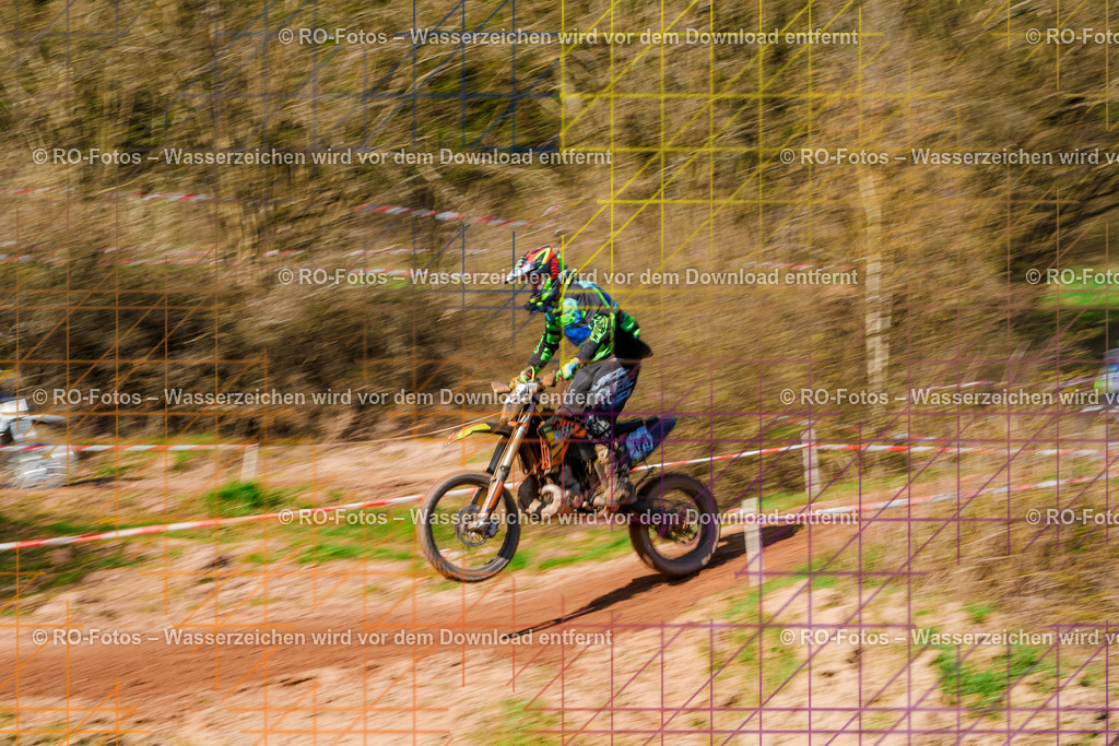 3 Lauf Mernes-393 | Sportfotografie von RO-Fotos: Motorsport, Motocross, Enduro, Laufveranstaltungen und Triathlon. Professionelle Fotos von Sportlern und Events. - Realisiert mit Pictrs.com