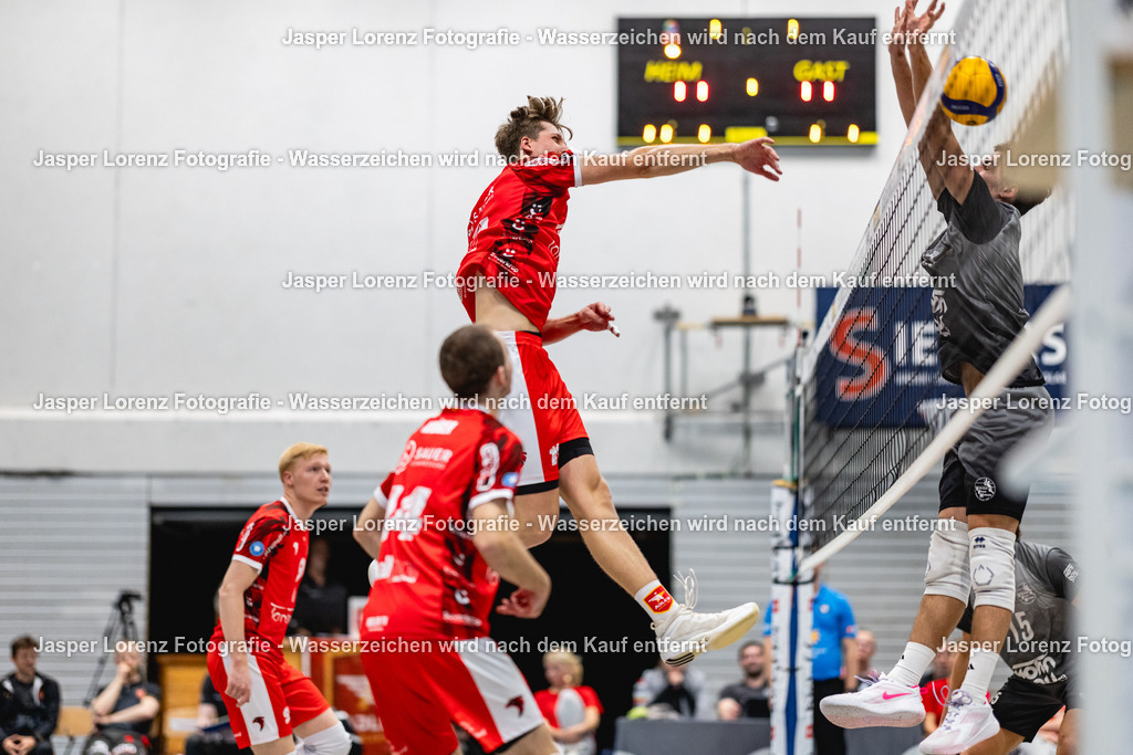 Volleyball I Herren I Saison 2026-2027 I 2. Bundesliga Nord I 06. Spieltag I Kieler TV - VV Humann Essen | Jasper Lorenz Fotografie - Realisiert mit Pictrs.com