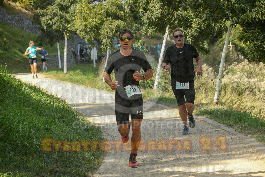 250824_1435_EX1_6772 | Sportfotografie im Rhein-Sieg Kreis, Köln, Bonn, NRW, Rheinland Pfalz, Hessen, etc. Unser Tätigkeitsfeld umfasst den Laufsport vom Volkslauf über den Marathon, Duathlon, Triathon bis zum Ultralauf wie Kölnpfad Ultra oder Schindertrail.