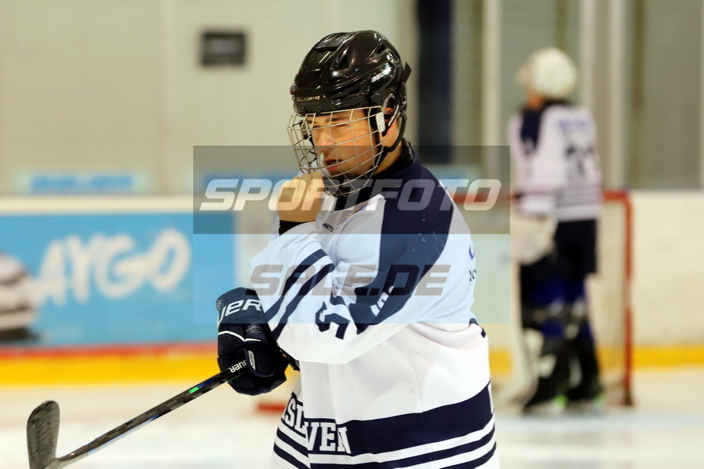 Louis Schäfer - ESCD | Louis Schäfer - ESCD - Realisiert mit Pictrs.com