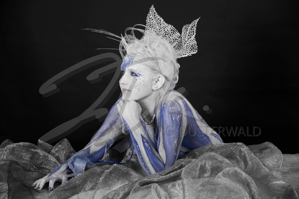 Bodypainting-EISENGEL_7863 | #003 | Modell: Katharina | Foto: Carsten Korwes - Realisiert mit Pictrs.com