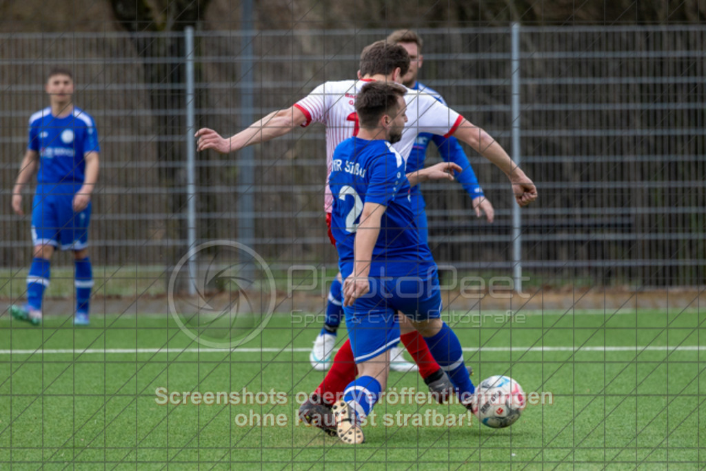 20250323_131940_0035 | #,VfR Süßen II (blau) vs. FTSV Bad Ditzenbach-Gosbach II (weiß/rot), Fussball, Kreisliga B10 - Bezirk Neckar/Fils, 19. Spieltag, Saison 2024/2025, Kunstrasensportplatz, An der Lauter 10, 73079 Süßen, 23.03.2025 - 13:00 Uhr,Foto: PhotoPeet-Sportfotografie/Peter Harich