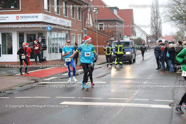 WMLA2673 | Bildershop "Sportfotograf-Oldenburg" mit Fotos von Sportevents in Oldenburg und Umzu. - Realisiert mit Pictrs.com