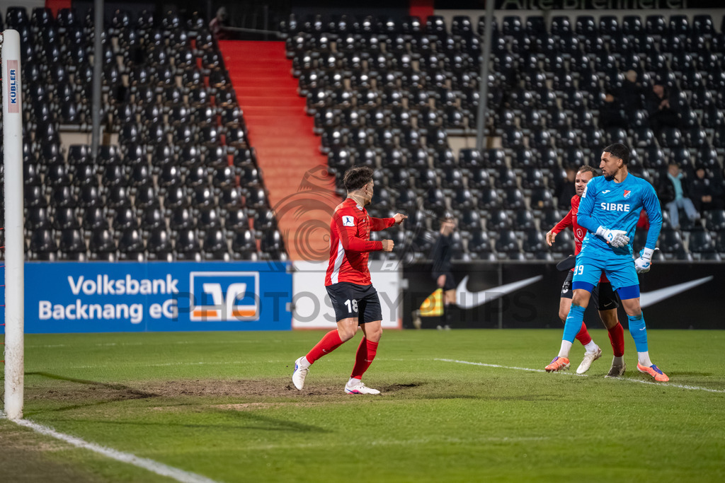 SG Sonnenhof Grossaspach vs. TSV Steinbach Haiger, Fussball, Regionalliga Suedwest, 25. Spieltag, 20.03.2026 | Niklas Pollex (SG Sonnenhof Großaspach, #18) jubelt nach seinem Treffer zum 2:1,SG Sonnenhof Grossaspach vs. TSV Steinbach Haiger, Fussball, Regionalliga Suedwest, 25. Spieltag, 20.03.2026Foto: photosbyphips/Philip Ziegler