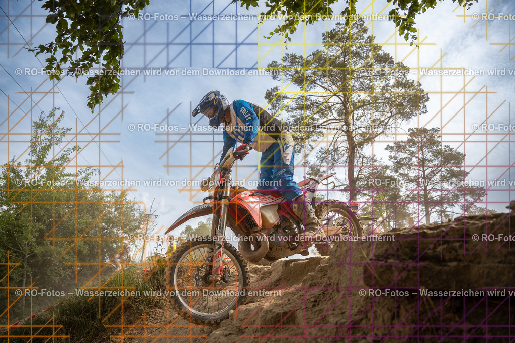 Niederwürzbach 4 Lauf-619 | Sportfotografie von RO-Fotos: Motorsport, Motocross, Enduro, Laufveranstaltungen und Triathlon. Professionelle Fotos von Sportlern und Events. - Realisiert mit Pictrs.com