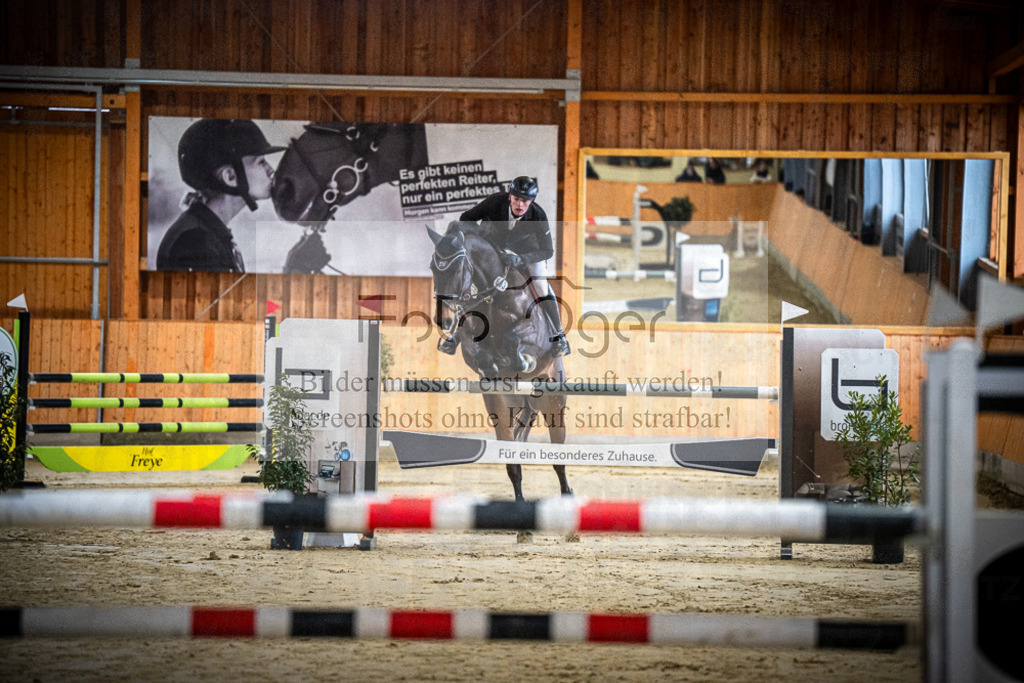 DOS_0066 | Entdecke hochwertige Reitturnierfotos von Foto Oger. Professionell, emotional und authentisch – jetzt Lieblingsmomente im Shop bestellen.Deutschlandweite Turnierfotografie. - Realisiert mit Pictrs.com