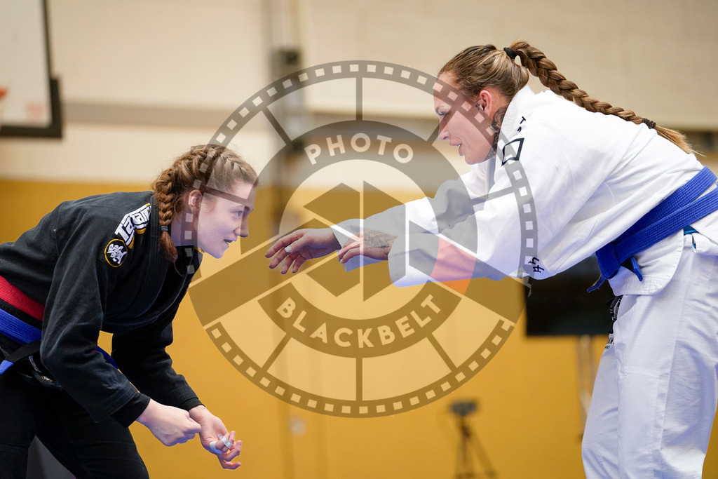 20240203PBB05902 | Fighters compete during the Brazilian Jiu-Jitsu Championship of the AJP Tour in Maintal by Frankfurt am Main, Germany, on February 2, 2024.