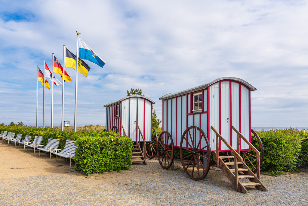Historische Badewagen in Bansin auf der Insel Usedom | Historische Badewagen in Bansin auf der Insel Usedom.