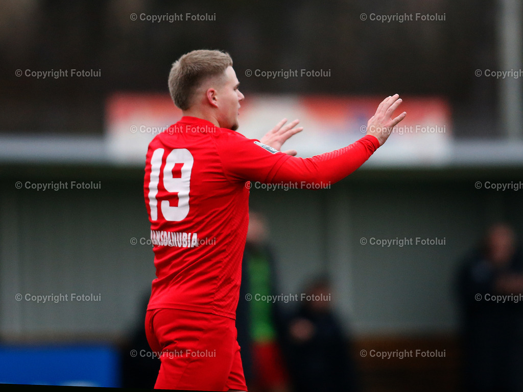 A_LUI_08112025_25 | SPORT FUSSBALL LT1 OOE LIGA ASKOE OEDT 1B-UNION ST.MARTIN/MUEHLKREIS 08.11.2025 IM BILD: TORSCHUTZE ZUM 3:3 MIRNES CINAC (OEDT1B)FOTO:FOTLUI