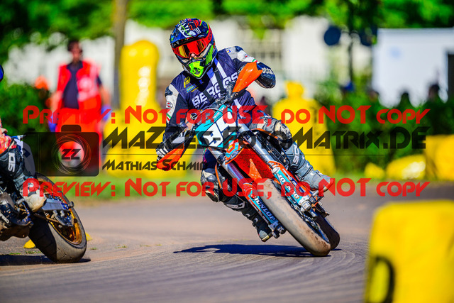 MaZZes_FotoMatrix_240816_6007705_2-451 | S4