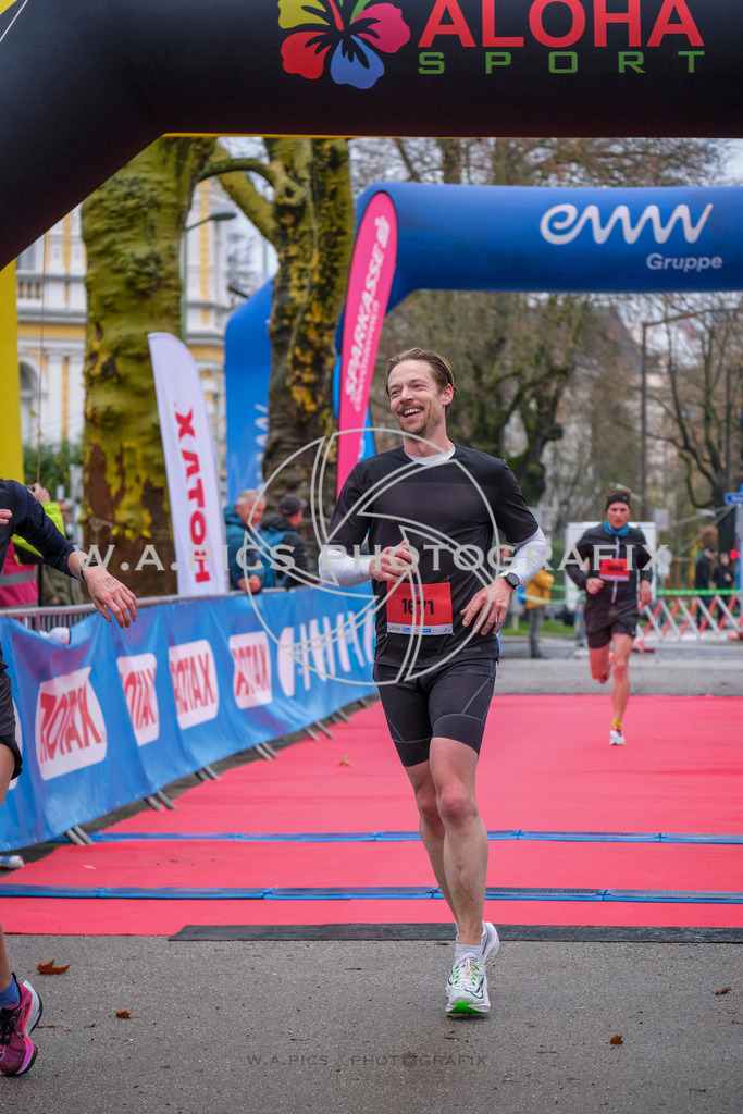 ..... | AUSTRIA, Wels, 30.03.25, ALOHA Wels Halbmarathon, Image Shows: , Foto: Wapics/RING M.