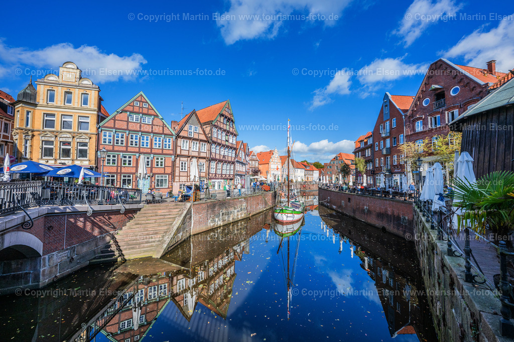 Stade Fischmarkt Hafen Herbst_ELS_7910041026 | Fotos aus den Touristenorten aus Norddeutschland. - Realisiert mit Pictrs.com