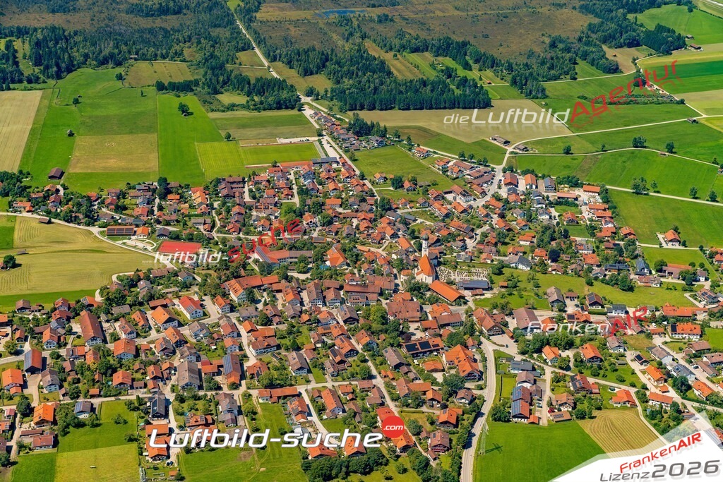 Luftaufnahme von Königsdorf - Die Luftaufnahme wurde 2025 vom UL-Flugzeug heraus erstellt ( keine Drohne ) - Hochauflösende Luftaufnahme - für professionelle Ausdrucke geeignet. Die Geschenkidee !Mit Lizenz und Bildrechte bestellbar