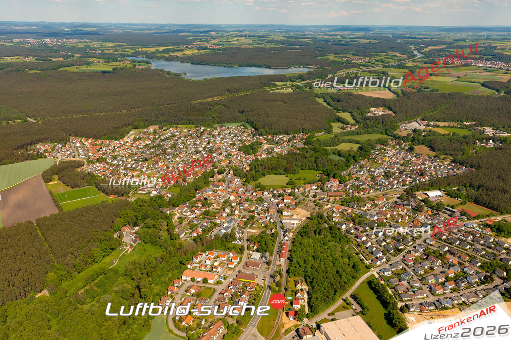 Das Luftbild zeigt : Eckersmühlen Roth - Die Luftaufnahme wurde 2024 vom UL-Flugzeug aus erstellt ( keine Drohne ) - Hochauflösende Luftaufnahme - Für grossformatige Ausdrucke geeignet. Die Geschenkidee !Mit Lizenz und Bildrechte bestellbar