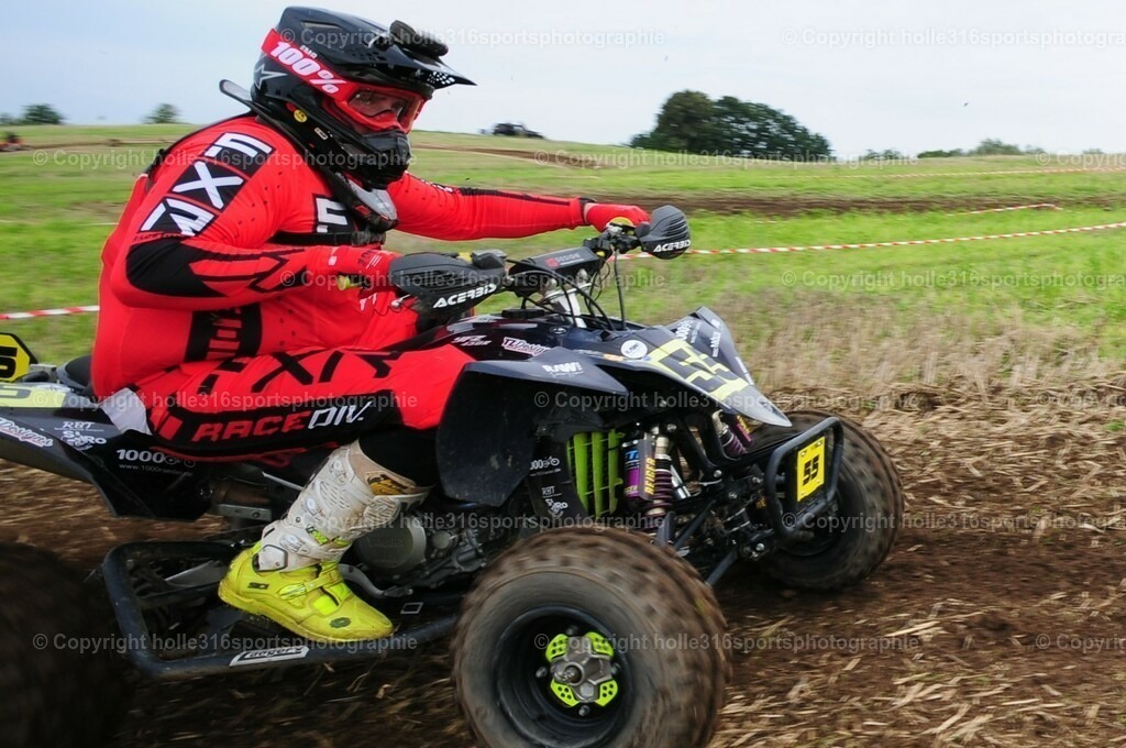 DSC_4732 (2) | Sportfotografie , Motorsport, Motoross, Reitsport, Mointainbike, Enduro,
Landschaft , Outdoor, Eventfotografie, Landschaft, Bilder online bestellen - Realisiert mit Pictrs.com