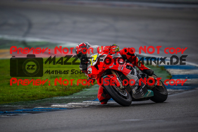 MaZZes_FotoMatrix_220925_5966 | IDM1000