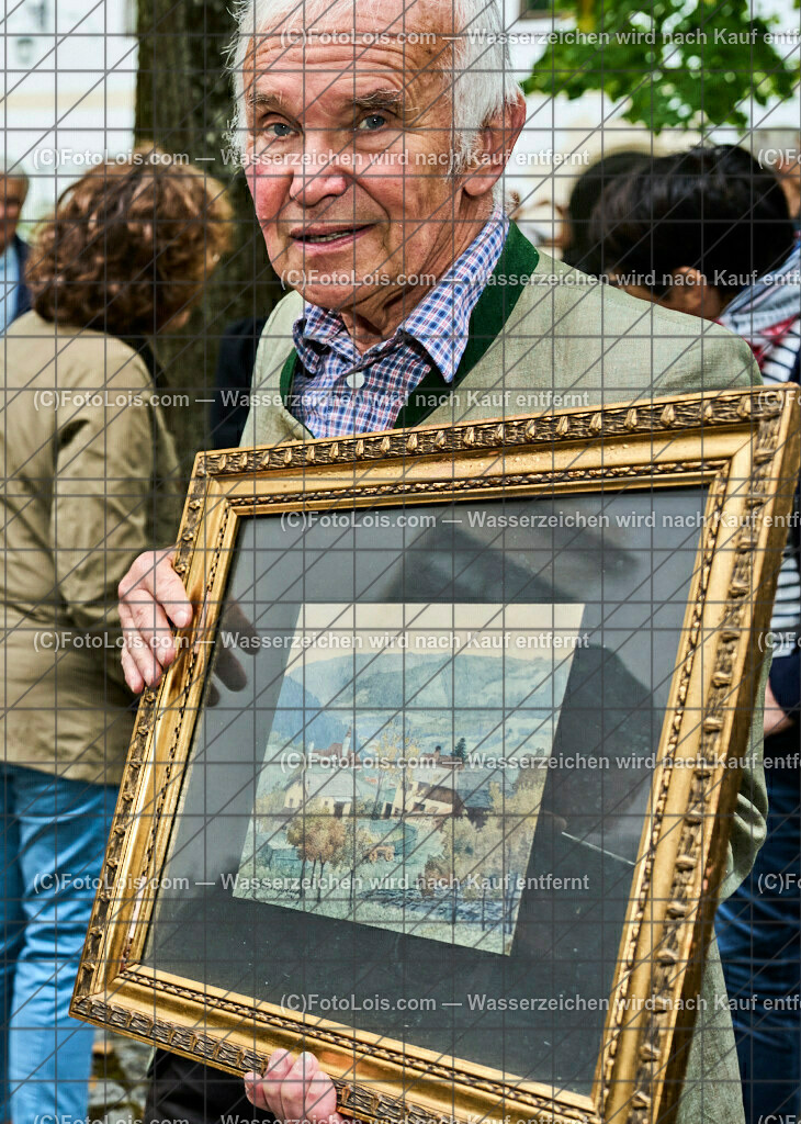 ALP3571_Jeanne de Ferrette_Schagerl_Sterbehaus-JvP-Niederscheibbseck | (C)FotoLois.com, Alois Spandl, 700stes Hochzeitsjubiläum - Albrecht II. mit Johanna von Pfirt in Thann (FR) im März 2024. Empfang des Organistionskommitees aus der Region Ferrette (Pfirt)/Thann aus dem Elsass mit Empfang durch die Stadtgemeinde und Bezirkshauptmannschaft Scheibbs im Schloss Scheibbs und anschließender Kranzniederlegung in der Kartausenkirche über der Krypta des Gründerehepaares durch Mitglieder des Templer Ordens im Beisein von Mitgliedern der Goldhaubengruppen, Fr 22. September 2023.