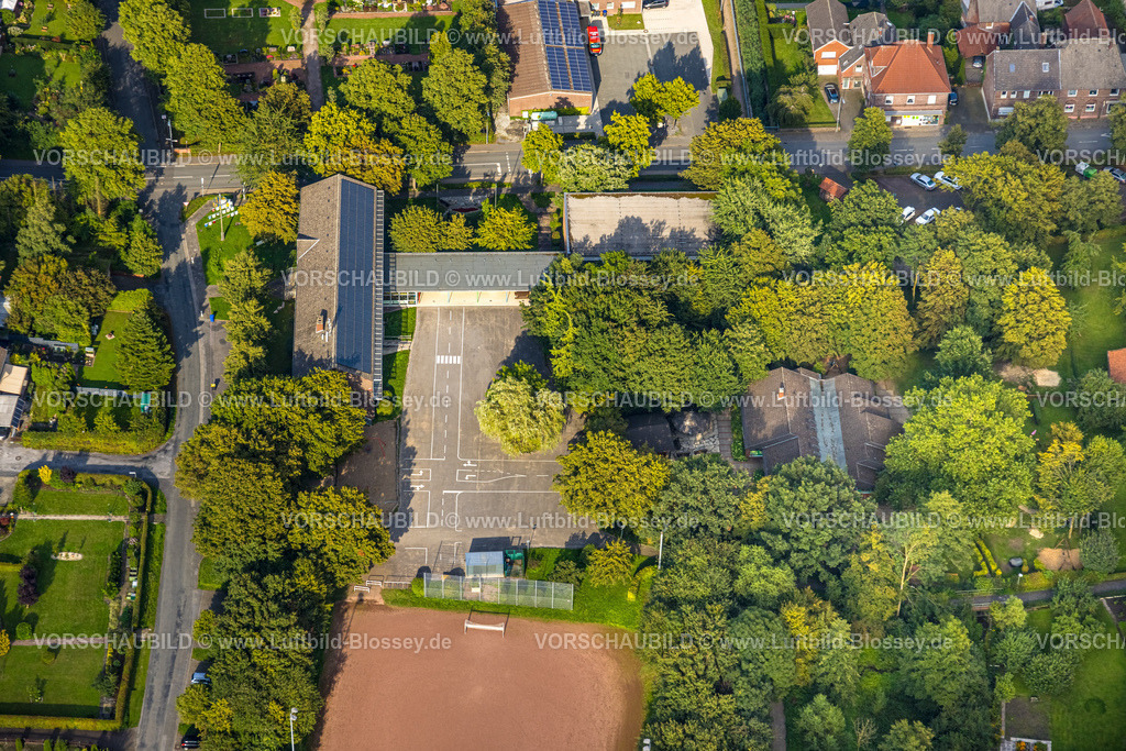 Beckum230805928Vellern | Luftbild, Kardinal-von-Galen-Schule, Vellern, Beckum, Münsterland, Nordrhein-Westfalen, Deutschland