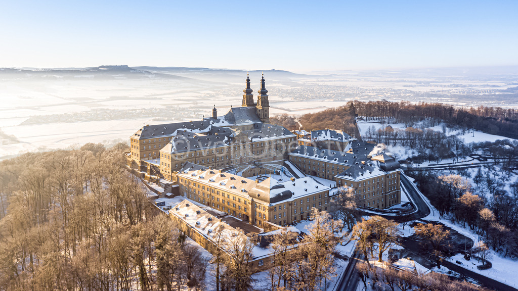 Kloster Banz im Winter | Luftbilder, Drohnenbilder, Oberfranken, Bayern, Kronach, Lichtenfels, Kulmbach, Thüringen, Frankenwald, Thüringerwald - Realisiert mit Pictrs.com