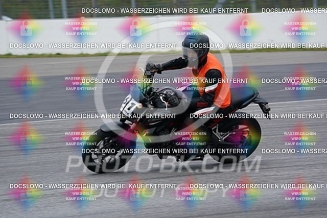2023_04_25_PBK_21825 | Sportfotografie; SlowMotion; Video; Rennstrecke; Hafeneger; RSE; Speer; Trackday; Motorsportarena; Hockenheimring; Brno; Most; Barcelona; Valencia, Benny; Kaetzmer;