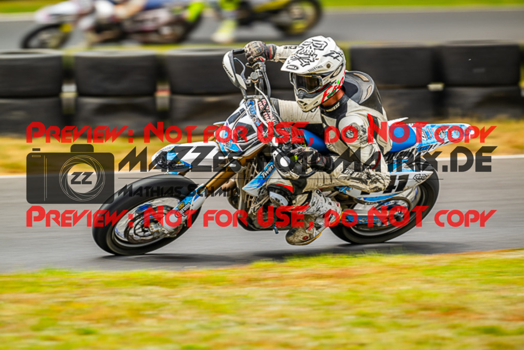 MaZZes_FotoMatrix_230702_1211 | S4