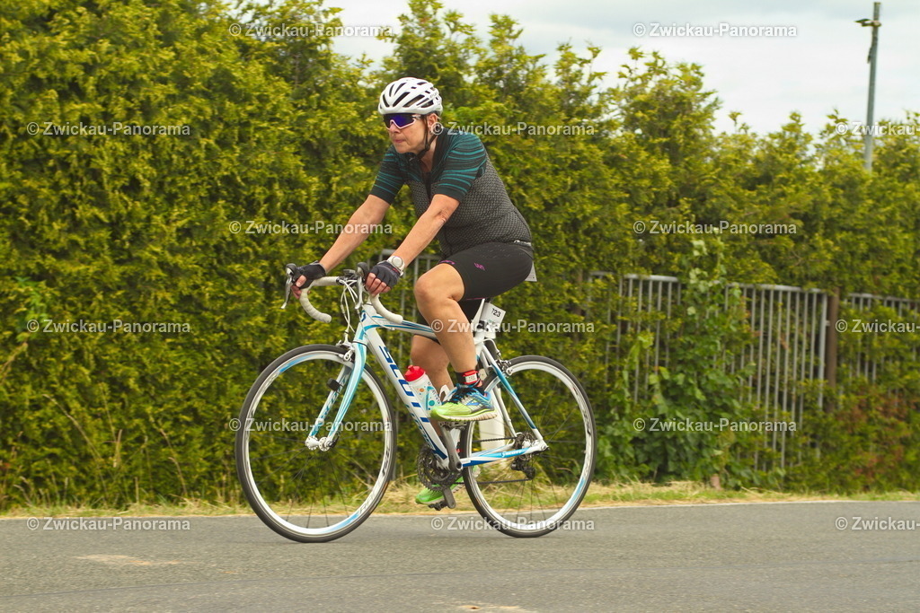2023_0630_KoberTriathlon_Jeder0251 | Urban. Natur. Panorama. Luftbild. 
Der Bildershop für aufregende Perspektiven!
Für Deko, Wandbild und Kalender!
Wir bringen LED-Bilder zum Leuchten!
