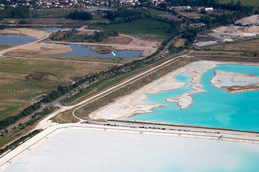 Aerial view: Saltworks in Rosières-aux-Salines in the state Meurthe et Moselle, France.Photo: IMG_083136.jpg taken on 07/11/2015 by Werner Riehm/FLY-FOTO.comResolution of the original: 5472 x 3648 px