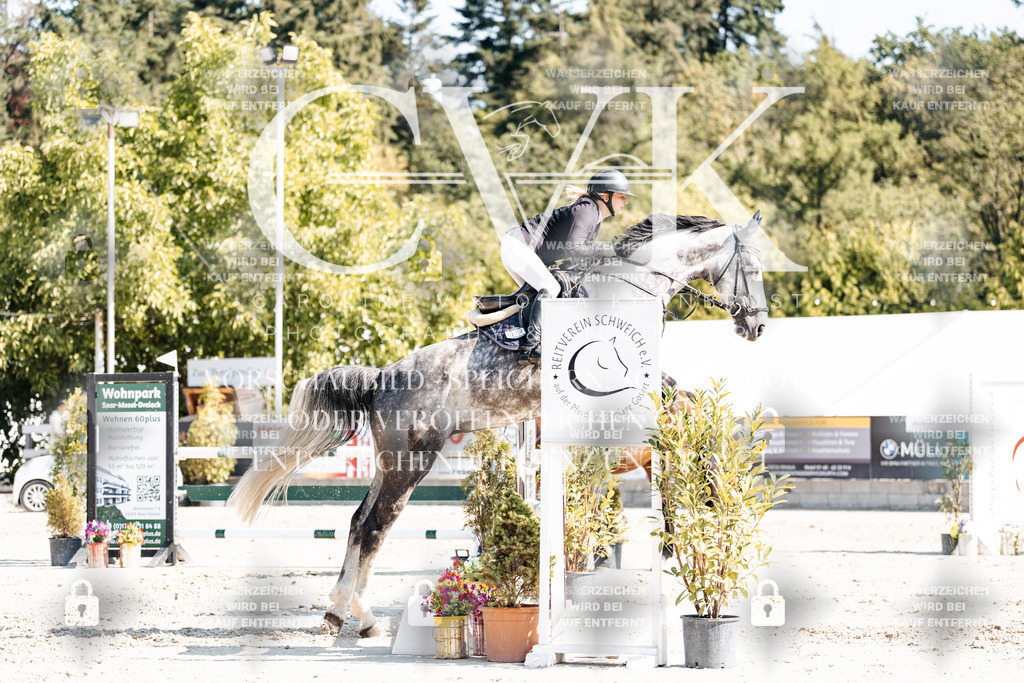 CK902636 | Turnierfotografie Pferdefotografie Trier Rheinland-Pfalz Pferdesport Reitsport Tierfotografie Sportfotografie Pferdevideo Pferdevideografie Equestrianvideography equestrianphotography  - Realisiert mit Pictrs.com