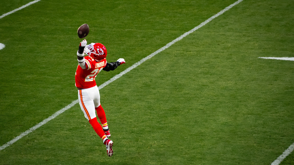 NFL | AHORN PHOTOGRAPHY - Realisiert mit Pictrs.com