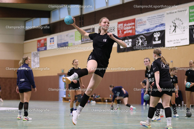 Handball I Juniorinnen I Saison 2026-2027 I Oberliga Schleswig-Holstein I 3. Spieltag I HSG Kalkberg 06 - TSV Bargteheide 019 | Mia Finjel Mortag (18, HSG Kalkberg 06) - Realisiert mit Pictrs.com
