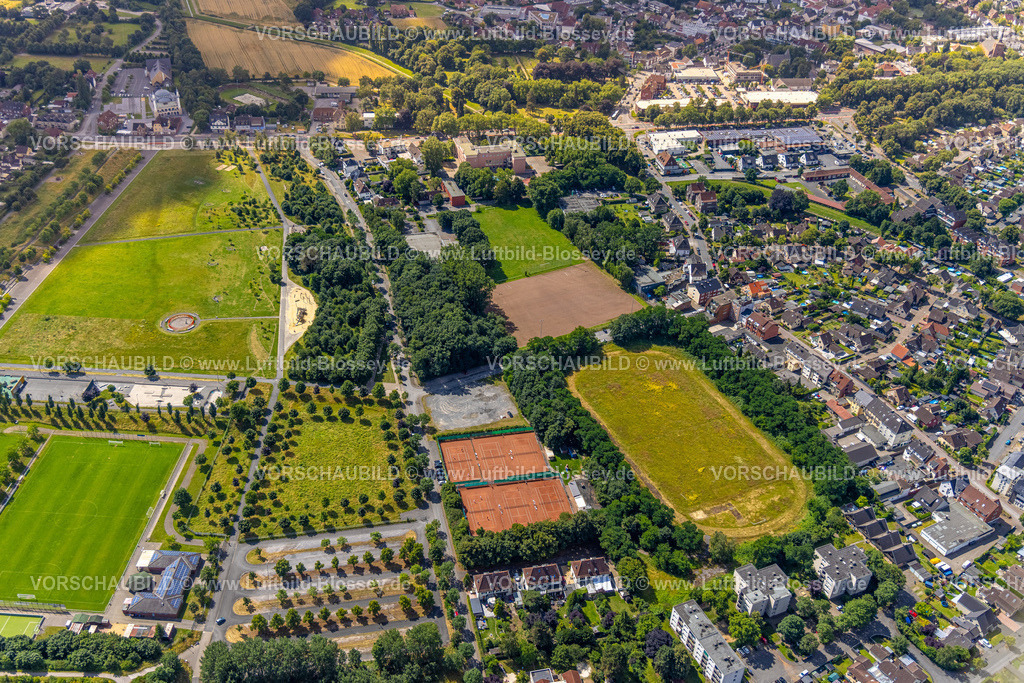 Hamm240706084 | Luftbild, Glückaufstadion mit Glückaufhalle, Ascheplatz und Tennisplätzen, Stadtbezirk Herringen, Hamm, Ruhrgebiet, Nordrhein-Westfalen, Deutschland
