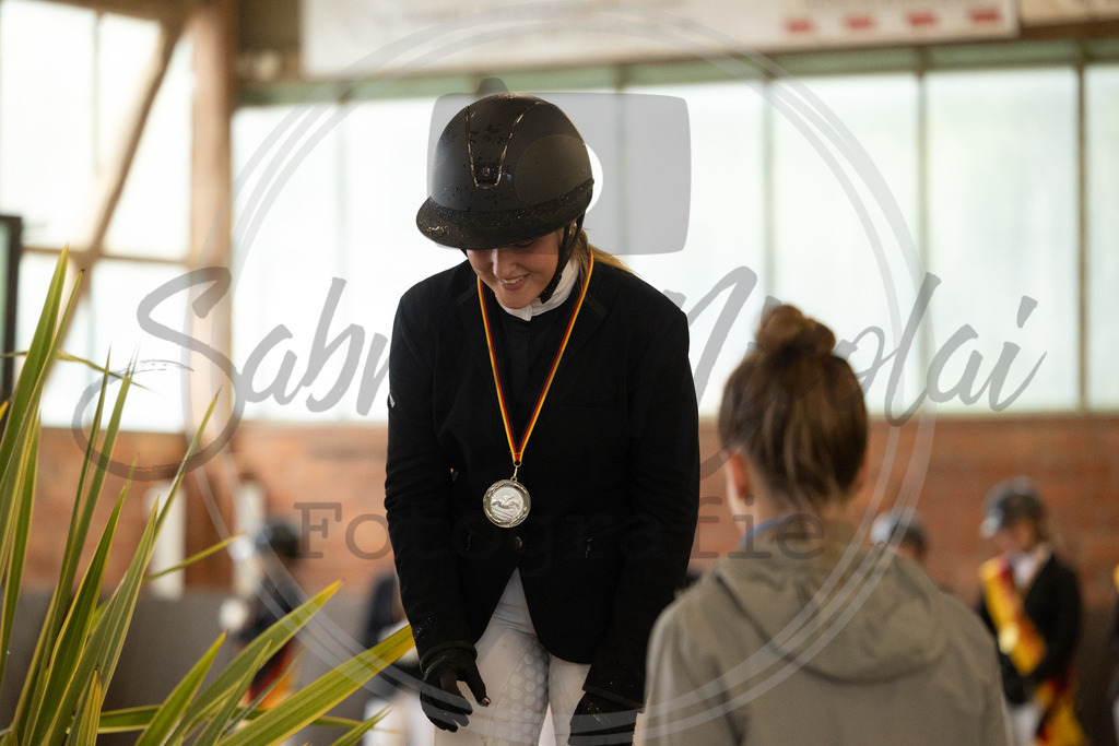 994A2871 | sabrinanicolaifotografie - Realisiert mit Pictrs.com