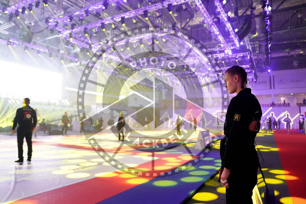 20231109PBB3063 | Fighters compete during the AJP World Professional Championship in the Mubadala Arena in Abu Dhabi, Arab United Emirates, on November 9, 2023.