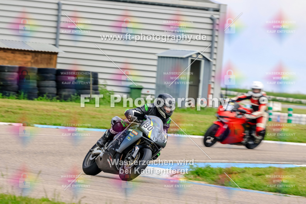 MotoTeam-8148 | Hier findet Ihr Bilder von Touristenfahrten auf der Nürburgring Nordschleife oder von anderen Veranstaltungen die ich besucht habe. Viel Spass beim Durch Schauen 