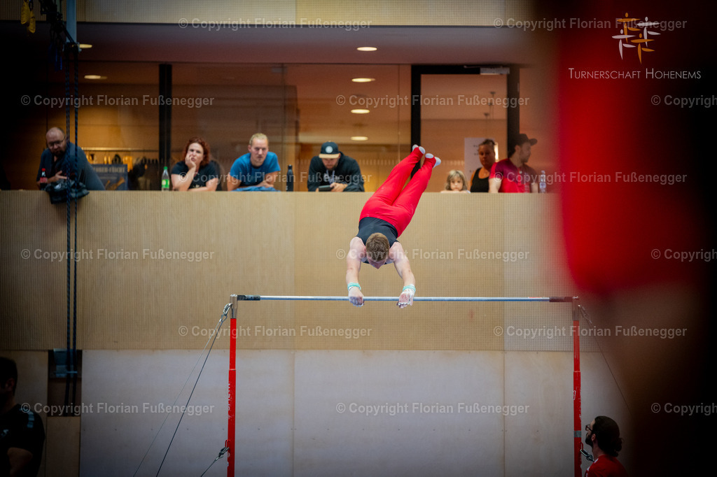 Promo-34 | "Fussifoto.com – Ihr Ansprechpartner für hochwertige Fotografie! Entdecken Sie kreative Bilder und professionelle Dienstleistungen. Kontaktieren Sie uns für Ihre Projekte!"