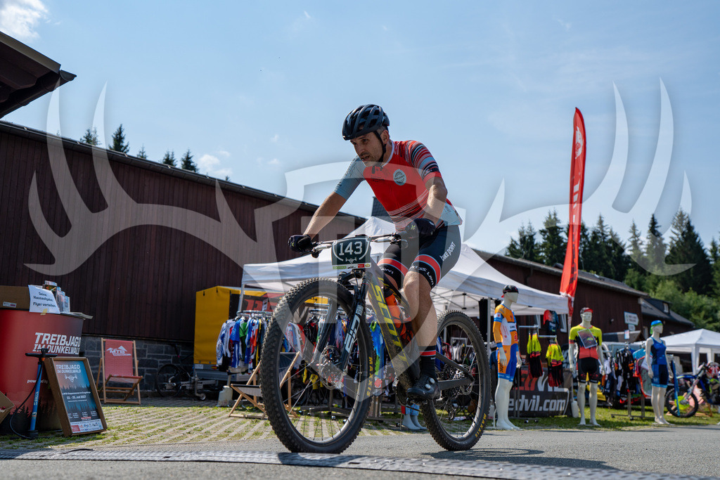 _DSC7776 | Fotogalerie der Treibjagd im Dunkelwald - Dein MTB Etappenrennen im Erzgebirge - Realisiert mit Pictrs.com
