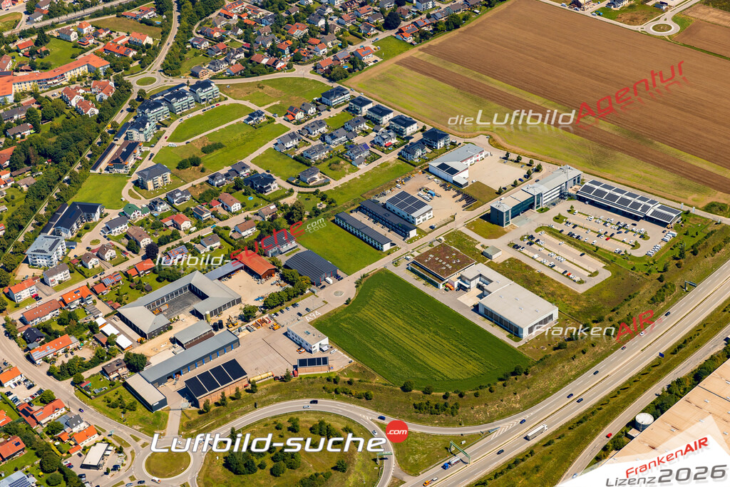 Geschenkidee Gewerbegebiet bei Ampfing -Die Luftbildaufnahme wurde 2025 vom UL-Flugzeug heraus erstellt ( keine Drohne ) - Hochauflösende Luftaufnahme -Nicht vergleichbar mit Google Maps oder Satelittenbilder- Die Geschenkidee !Mit Lizenz und Bildrechte bestellbar