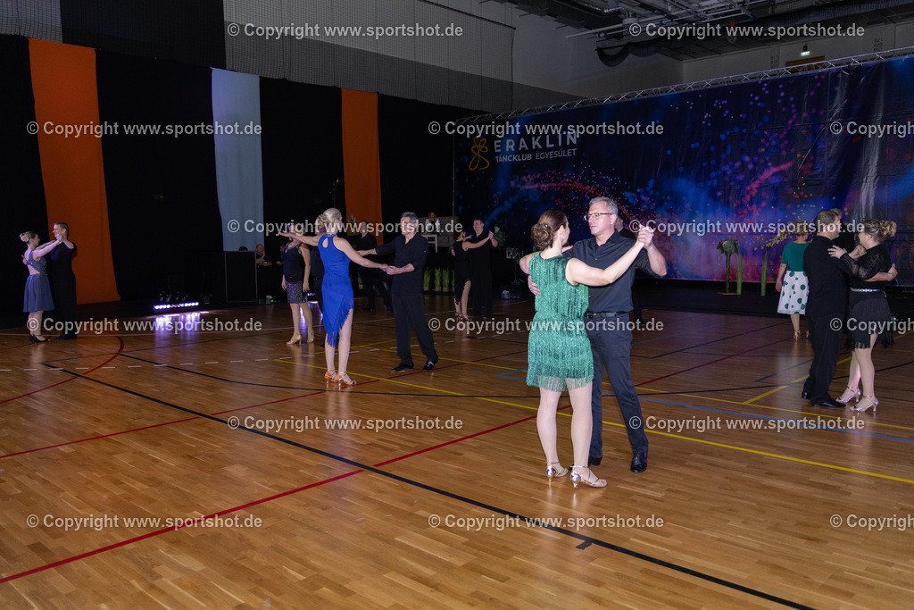 AR6_0102 | Rund um das Thema Sport-Event-Fotografie & individuelle Teilnehmerfotos. Jeder Teilnehmer wird fotografiert.