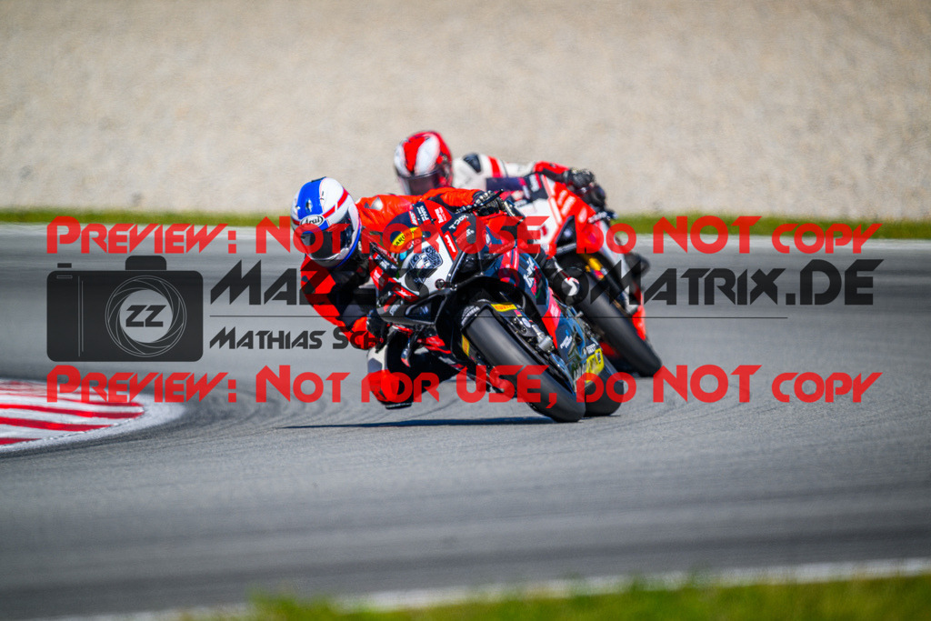 MaZZes_Fotomatrix_20260417_6007705_4320 | GRUEN