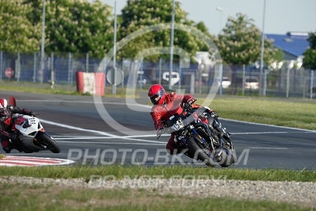 2025_05_12_PBK_15815 | Sportfotografie; SlowMotion; Video; Rennstrecke; Hafeneger; Speer; Racing; RSE; BMW; CBO; Trackday; Motorsportarena; Hockenheimring; Brno; Most; Barcelona; Valencia