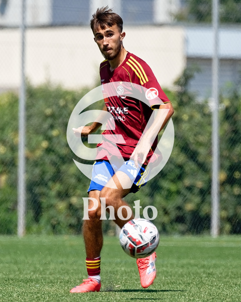 1ere Ligue Classic  - Servette FC M-21  | during the 1ere Ligue Classic  of Servette FC M-21 at Stade de Balexert in Genève, Switzerland