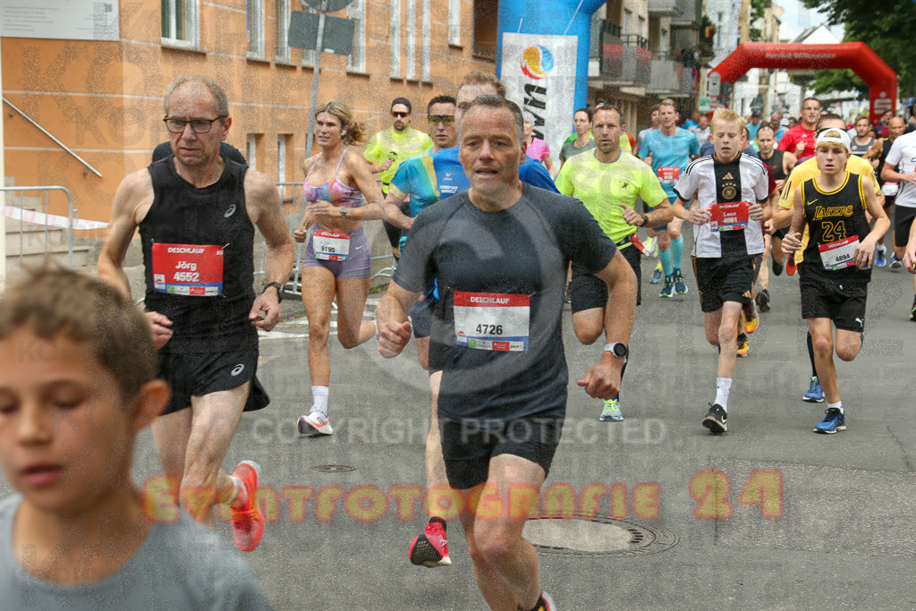 240614_1924_EX1_5501 | Sportfotografie im Rhein-Sieg Kreis, Köln, Bonn, NRW, Rheinland Pfalz, Hessen, etc. Unser Tätigkeitsfeld umfasst den Laufsport vom Volkslauf über den Marathon, Duathlon, Triathon bis zum Ultralauf wie Kölnpfad Ultra oder Schindertrail.
